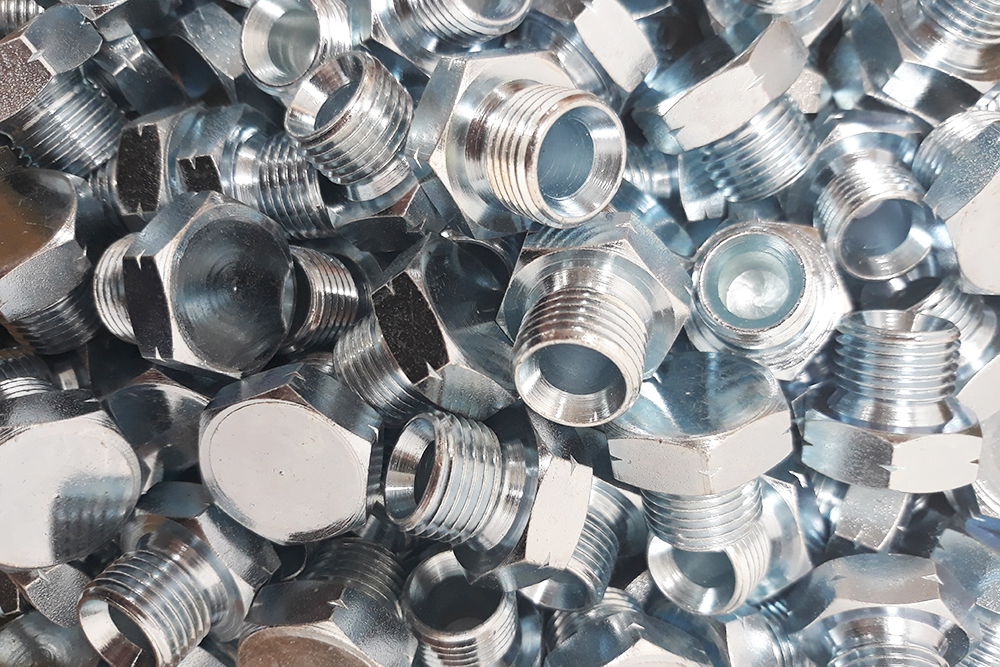 Hydraulic fittings adaptator