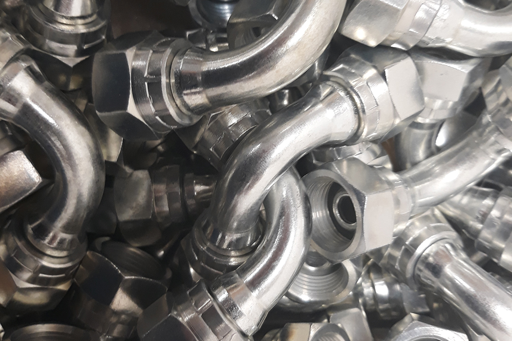 Hydraulic fittings elbow