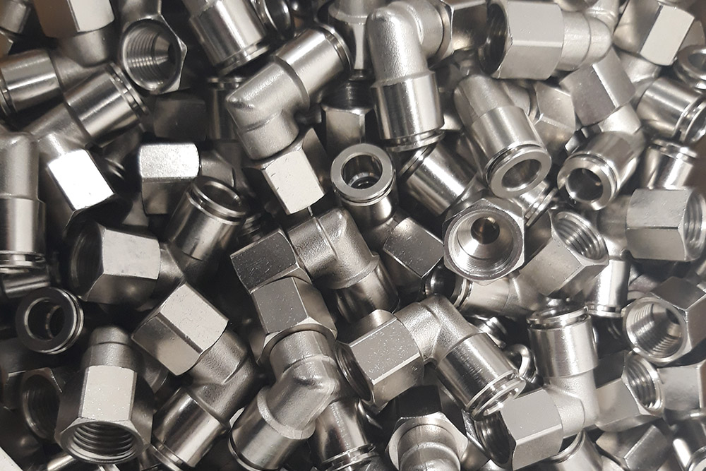 Pneumatic fittings compression