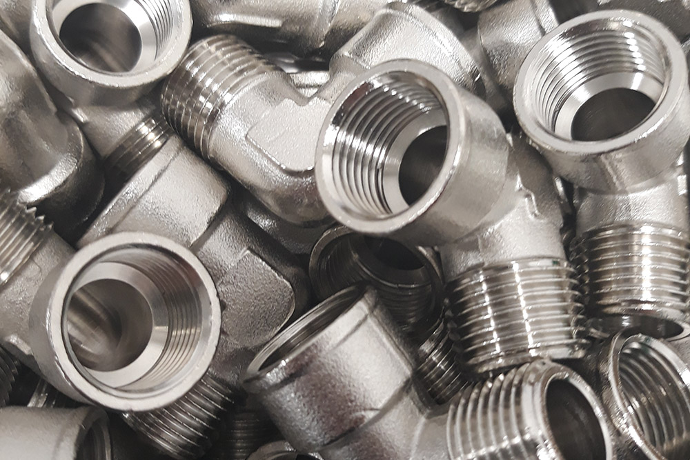 Pneumatic fittings push-in